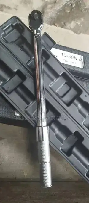 Torque Wrench 10-50nm