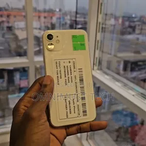 Apple iPhone 11 64 GB White