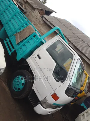 Toyota Dyna 150 Six Tyres 2rz Engine Petrol