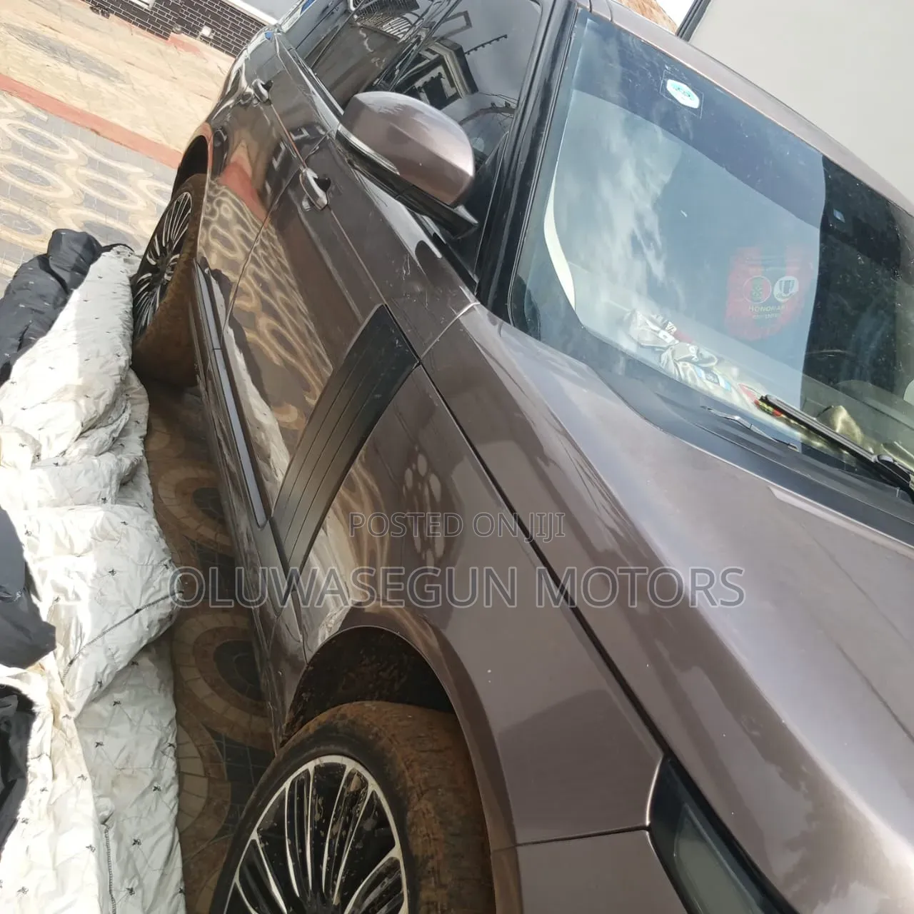 Rover Land 2015 Brown