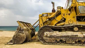 CAT Equipment Hiring; Bulldozer, Excavator, Payloader, Crane, Hiab Etc