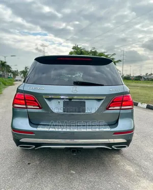 Mercedes-Benz GLE-Class 2018 Blue