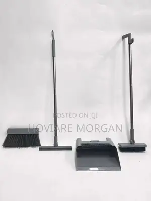 4 in 1 Broom and Packer