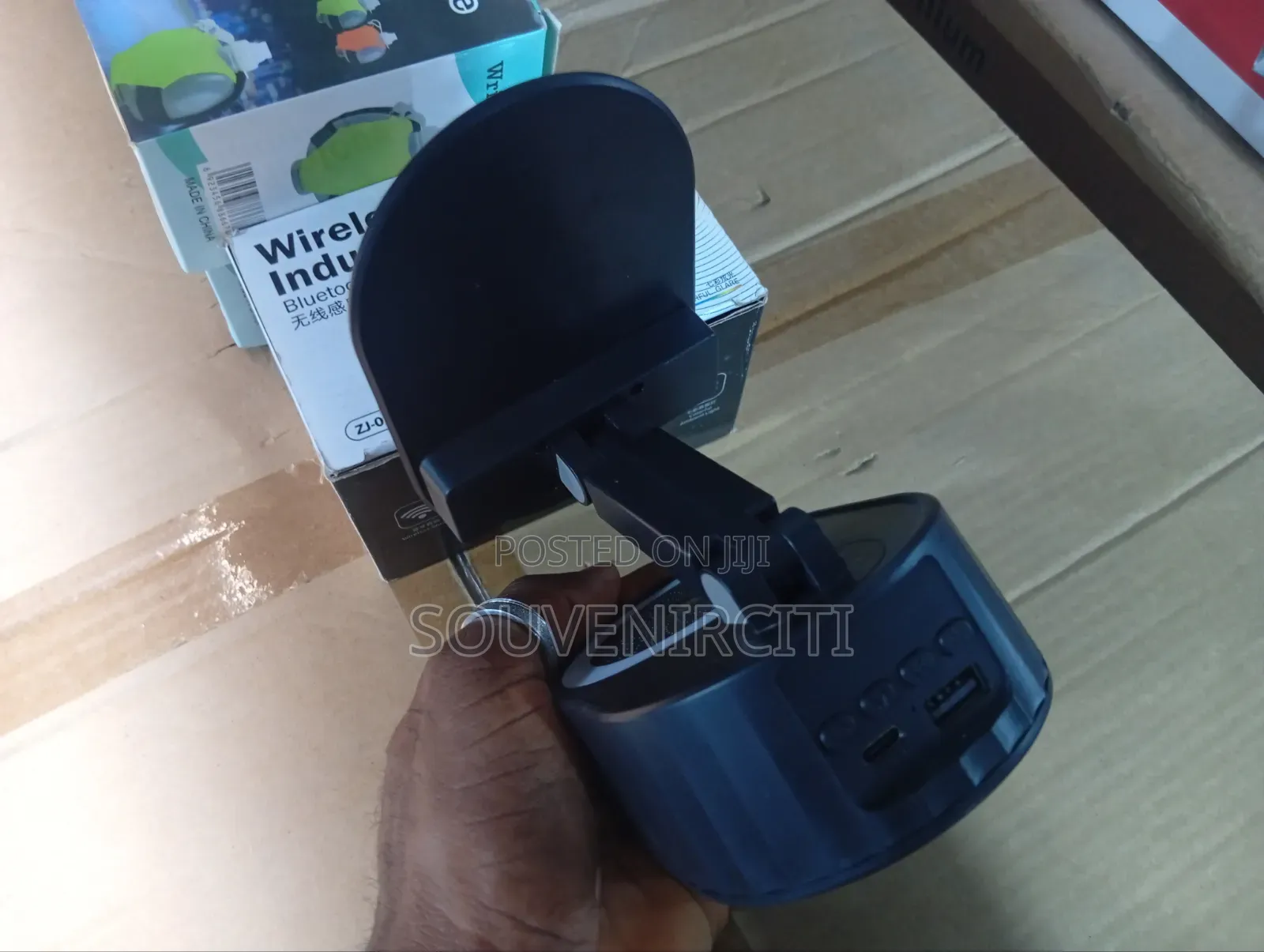 Powerbank Bluetooth Speaker Phone Stand