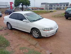 Honda Accord 2001 White