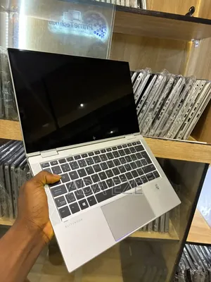 Laptop HP EliteBook 1030 32GB Intel Core i7 SSD 512GB
