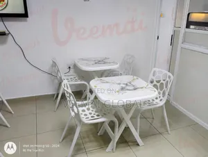 Fully Equipped Kitchen Restaurant Facility