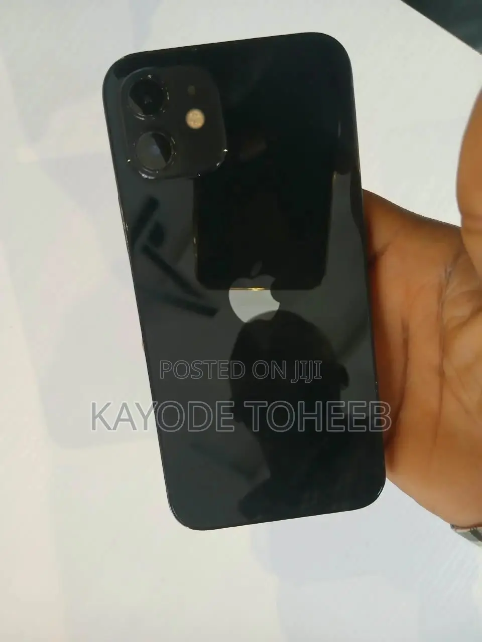 Apple iPhone 12 64 GB Black