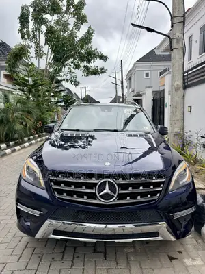 Mercedes-Benz M Class ML400 4MATIC 4dr SUV AWD (3.0L 6cyl Turbo 7A)