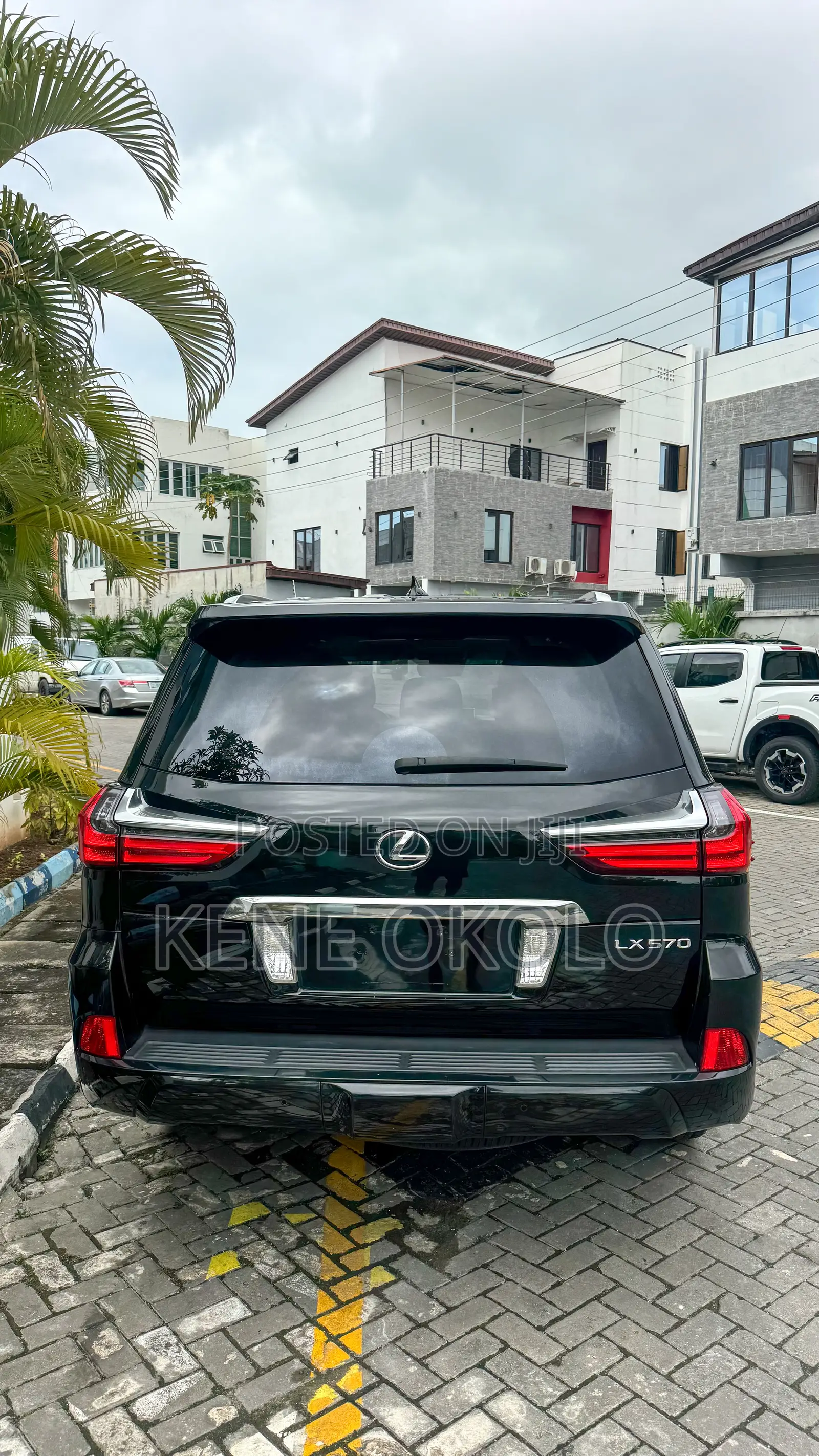 Lexus LX 2017 Black