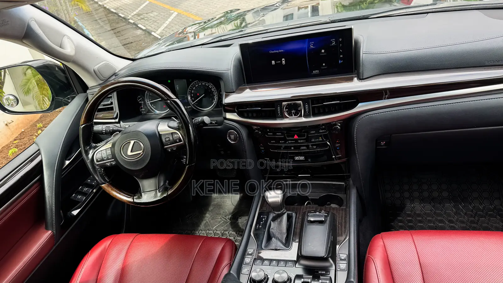 Lexus LX 2017 Black
