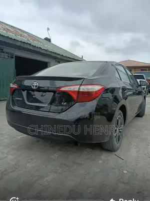 Toyota Corolla 2016 Black