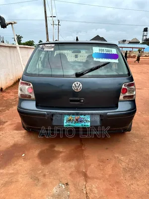 Volkswagen Golf 2004 Blue