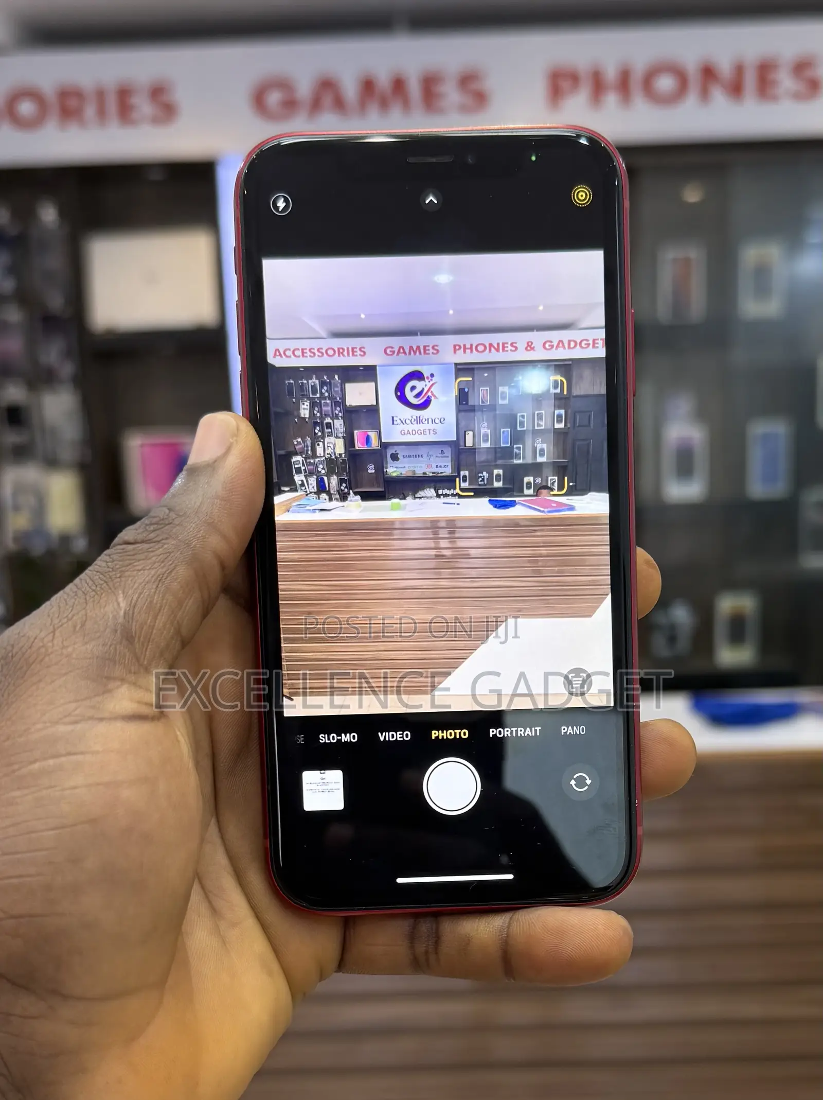 Apple iPhone XR 64 GB Red