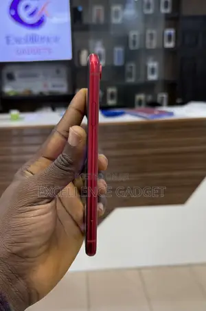 Apple iPhone XR 64 GB Red