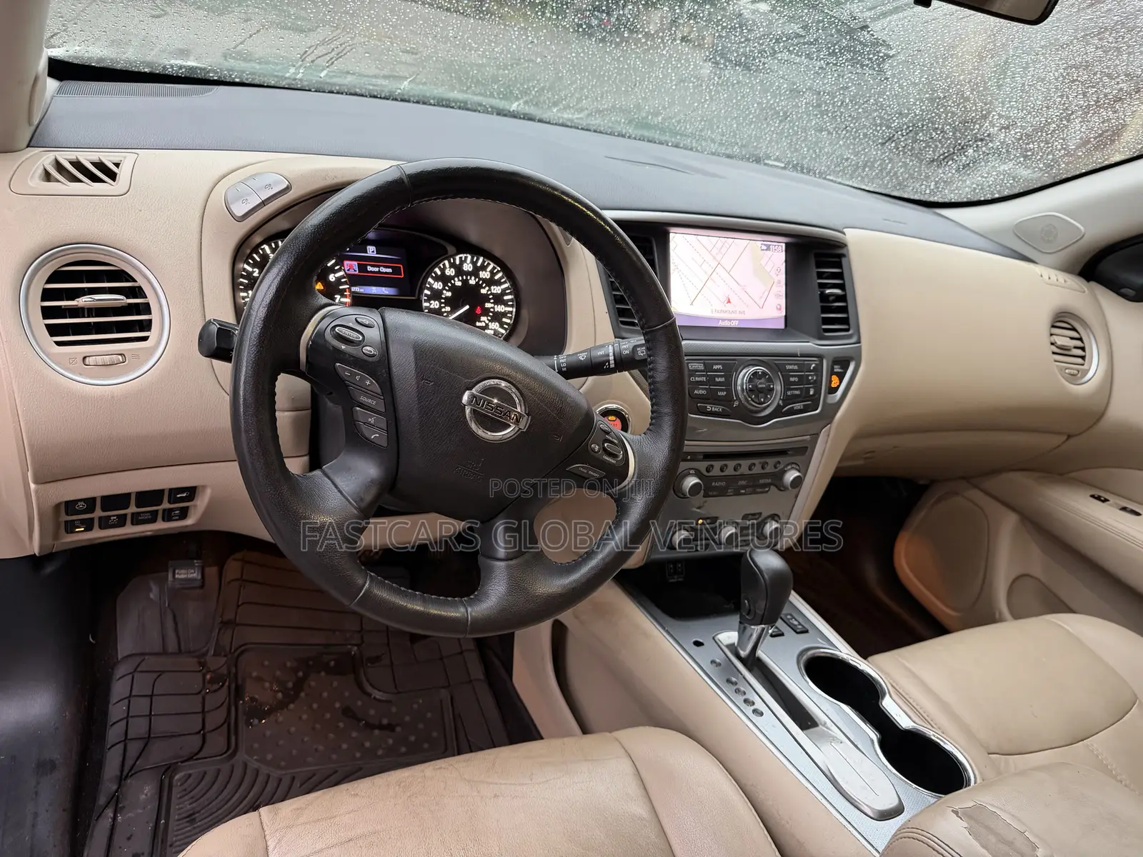 Nissan Pathfinder SL 2018 White