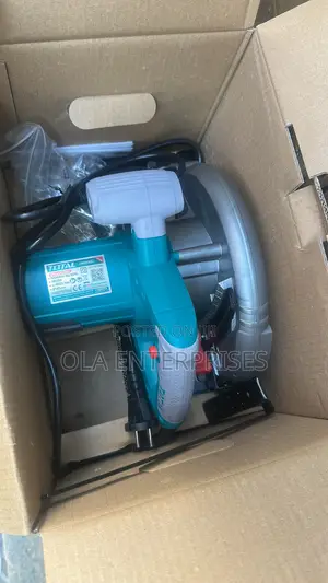 1600W Circular Sawq