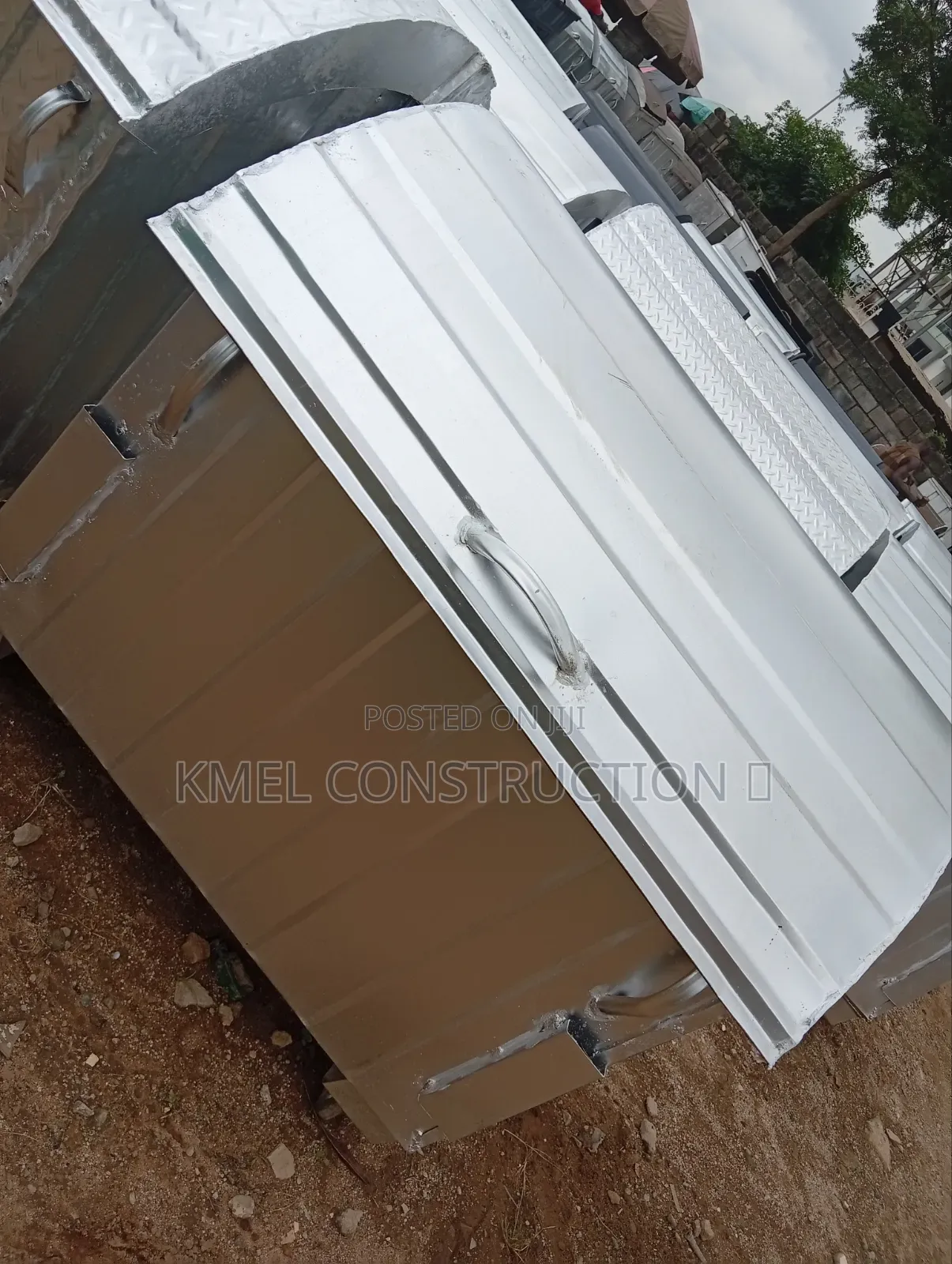 Outdoor Rolling Garbage Bin