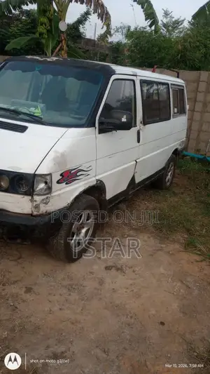 Volkswagen Transporter 1999 White