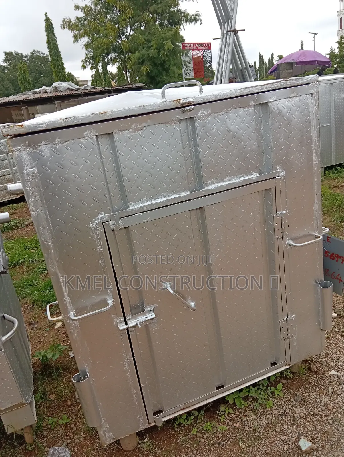 Large Capacity Rolling Bin