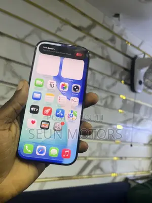 Apple iPhone 16 Pro 128 GB Black