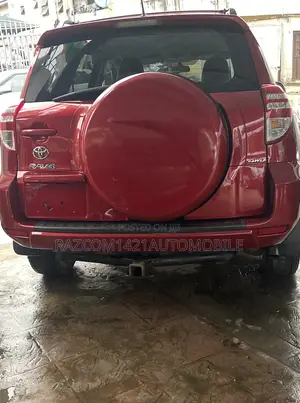 Toyota RAV4 3.5 4x4 2011 Red