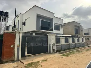 Furnished 6bdrm Duplex in Crown Vista, FHA for sale