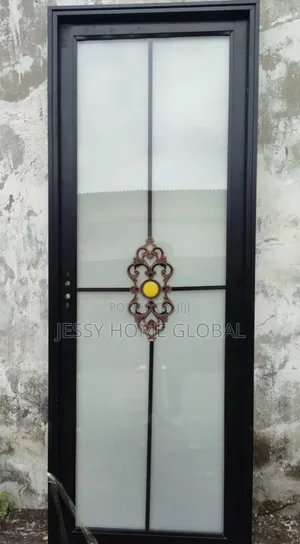 750 Toilet Full Glass Black Crown