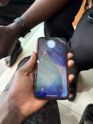 Apple iPhone 11 64 GB Red