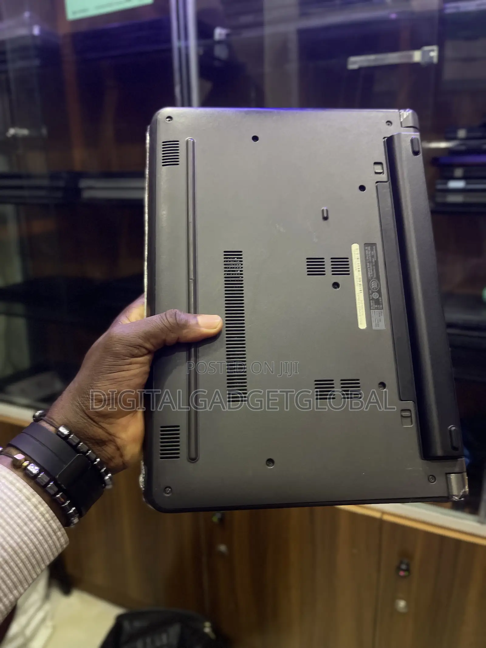 Laptop Dell Latitude 3350 8GB Intel Core i5 SSD 500GB