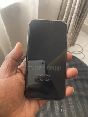 Apple iPhone XR 64 GB Black
