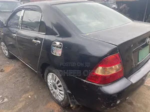 Toyota Corolla 2001 Gray