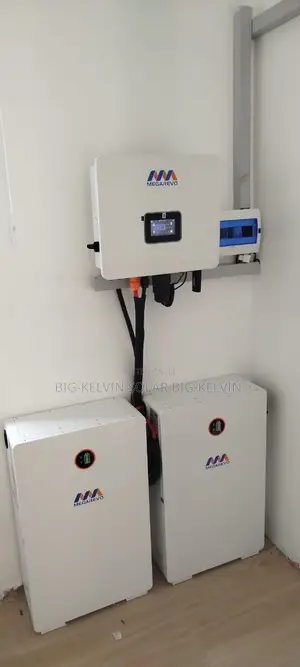 30kwh MEGAREVO Lithium Batteries/15kva Inverter/24pic 600w Full Setup