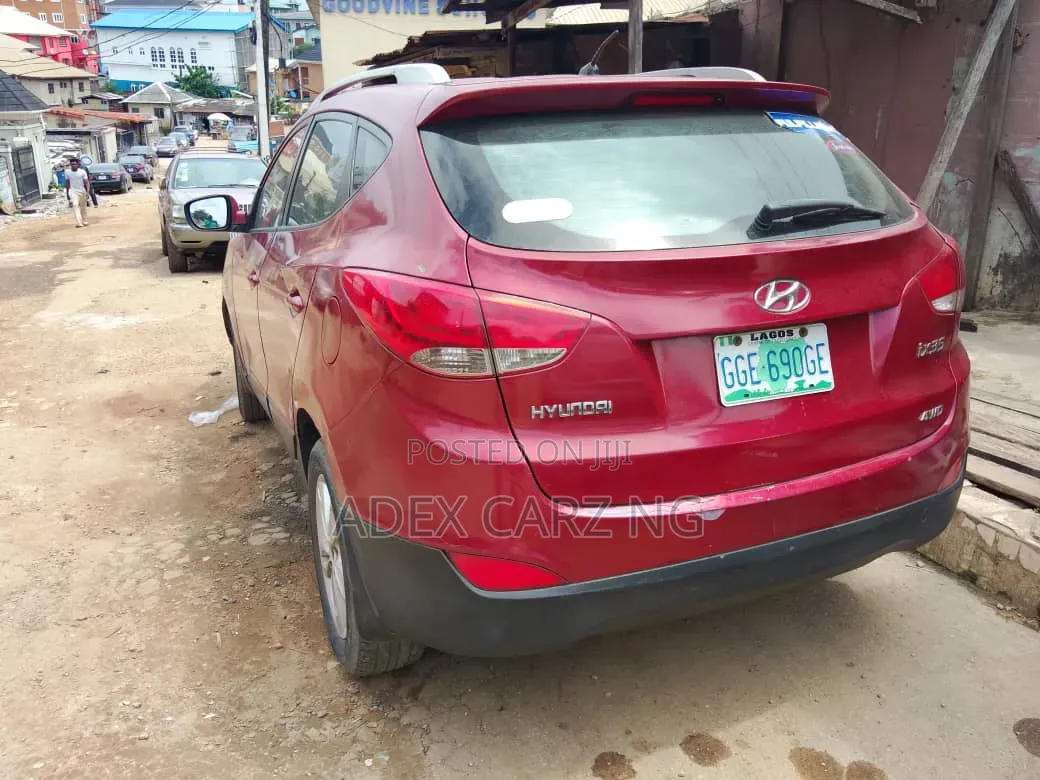 Hyundai Ix35 2014 Red