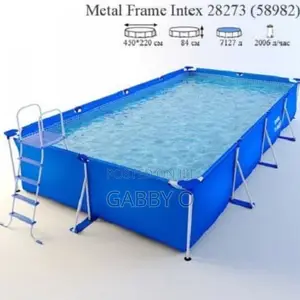Rectangular Metal Frame Swimming Pool With Ladder