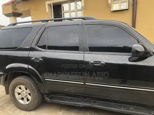 Toyota Sequoia SR5 4dr SUV 4WD (4.7L 8cyl 5A) 2005 Black