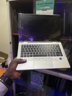 Laptop HP EliteBook 830 G8 16GB Intel Core i5 SSD 256GB