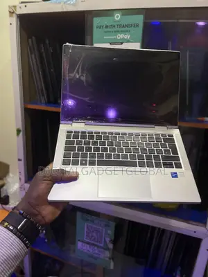 Laptop HP EliteBook 830 G8 16GB Intel Core i5 SSD 256GB