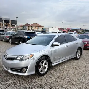 Toyota Camry 2013 Silver