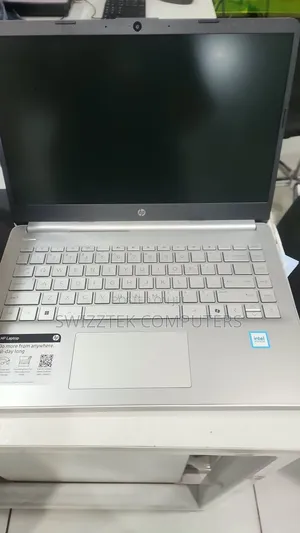 New Laptop HP 4GB Intel SSD 128GB