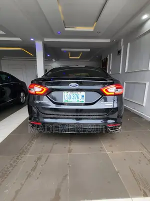 Ford Fusion Titanium 2013 Blue