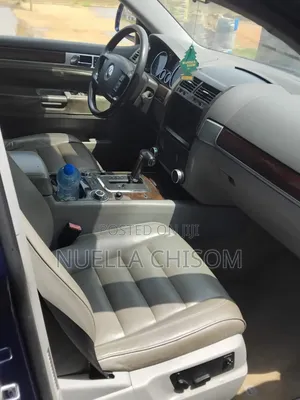 Car 2008 Blue