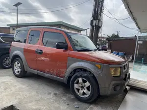 Honda Element LX Automatic 2005 Orange