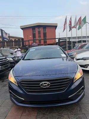 Hyundai Sonata Limited 2.0T Seban (2.0L 4cyl 6A) 2016 Blue
