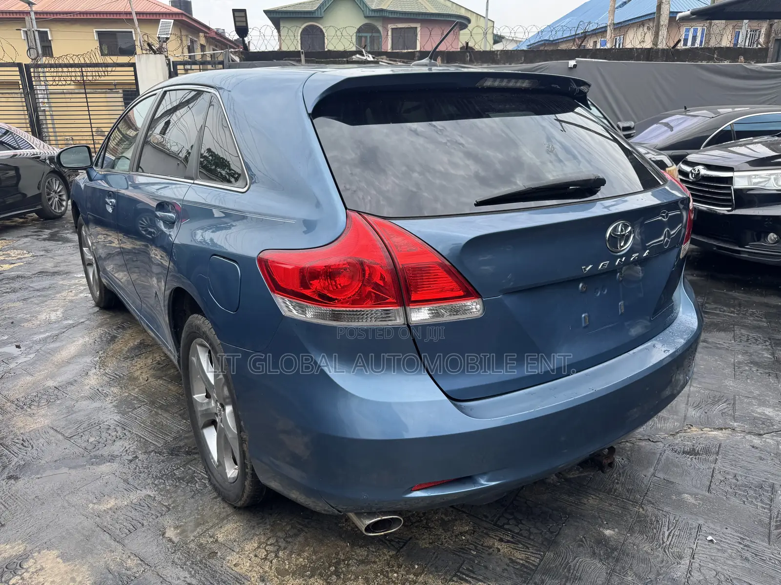 Toyota Venza 2010 Blue
