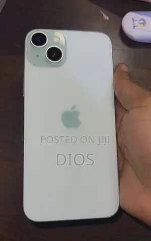 Apple iPhone 15 Plus 128 GB Green