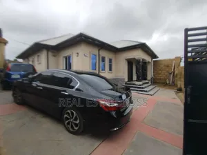 3bdrm Bungalow in Uyo for sale