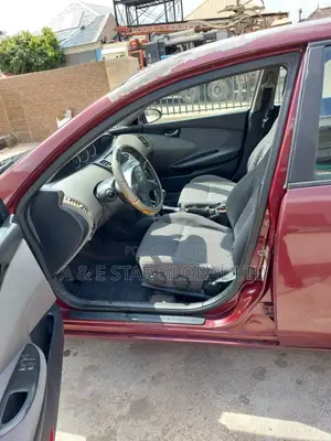 Nissan Primera 2004 Red