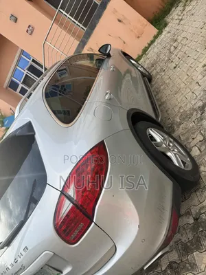 Porsche Cayenne 2013 Silver