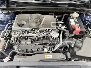 Toyota Camry SE 2023 Blue
